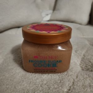 Tree Hut Frosted Sugar Cookie